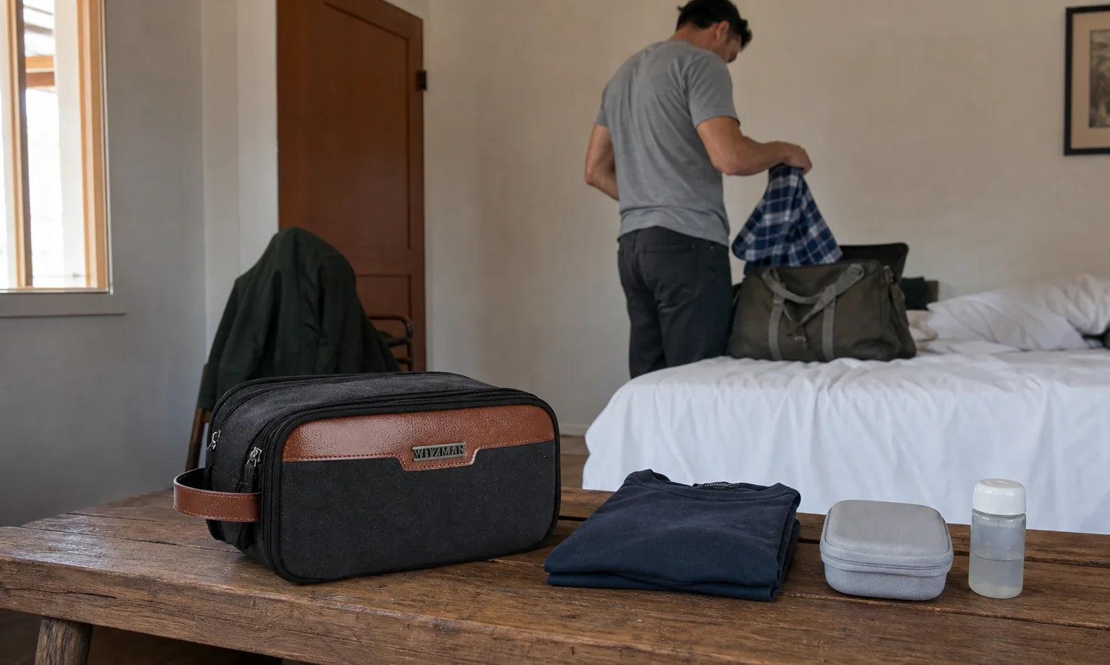 Dopp Kit vs Toiletry Bag: Size, Layout, and Trip-Length Guide