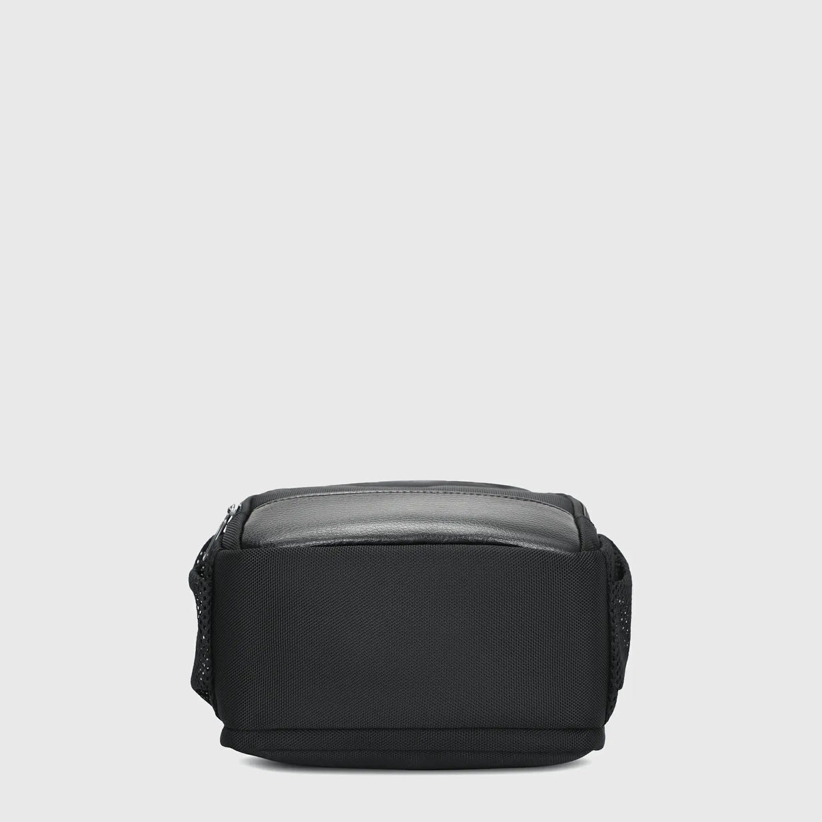 10L Crossbody Messenger Bag for Men with iPad Pocket B780