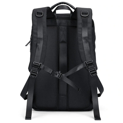 Lightweight carry on backpack for business and weekend trips back